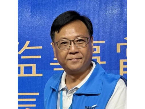 李昌駿